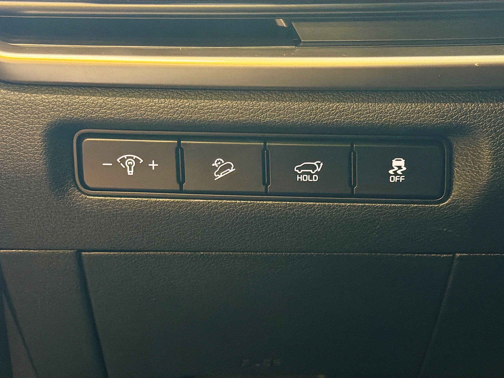 Used 2025 Kia Telluride S AWD/4WD image 17