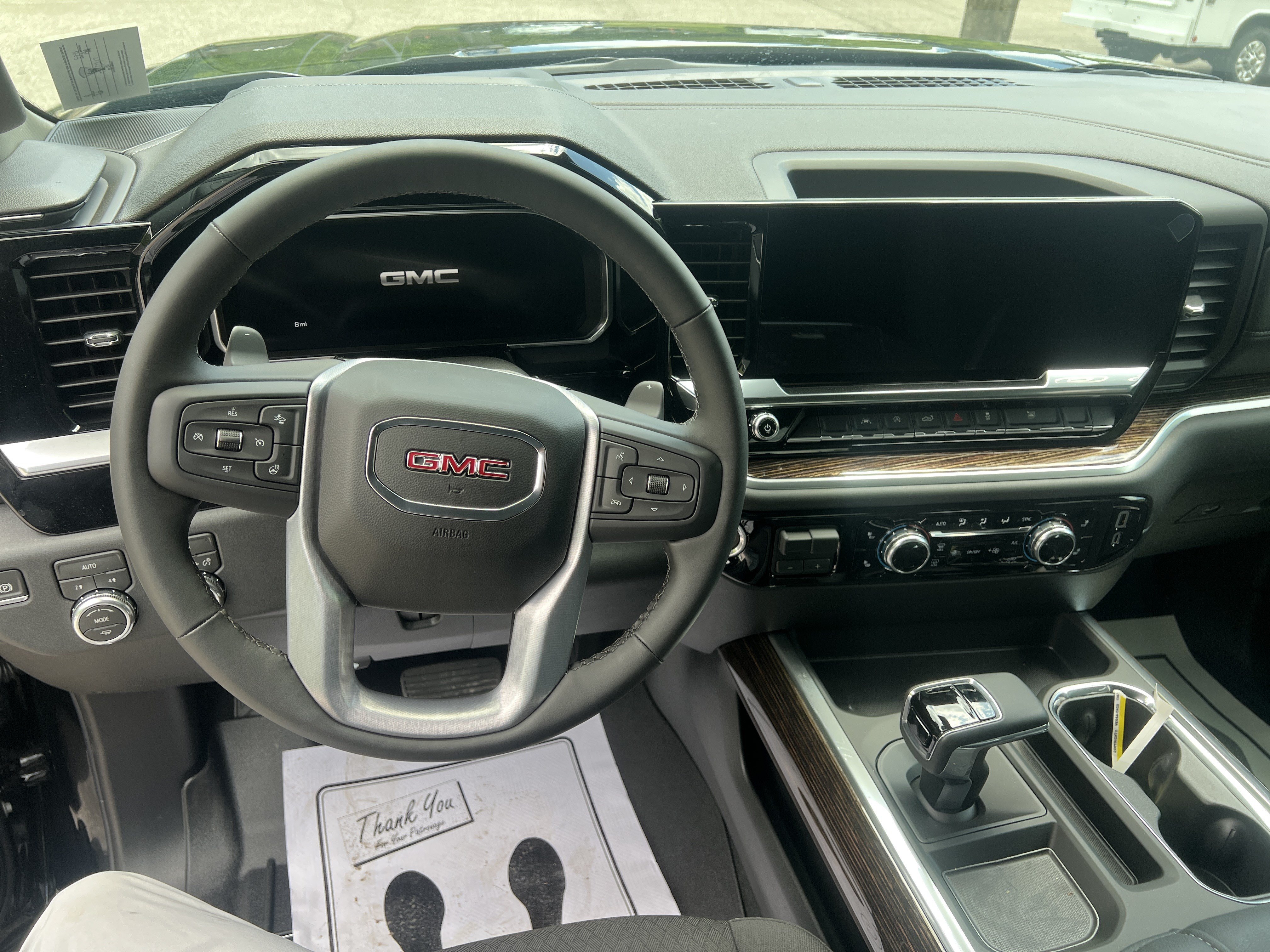 New 2026 GMC Sierra 1500 Elevation AWD/4WD image 8