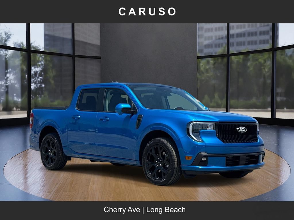 Certified 2025 Ford Maverick Lobo AWD/4WD image 1