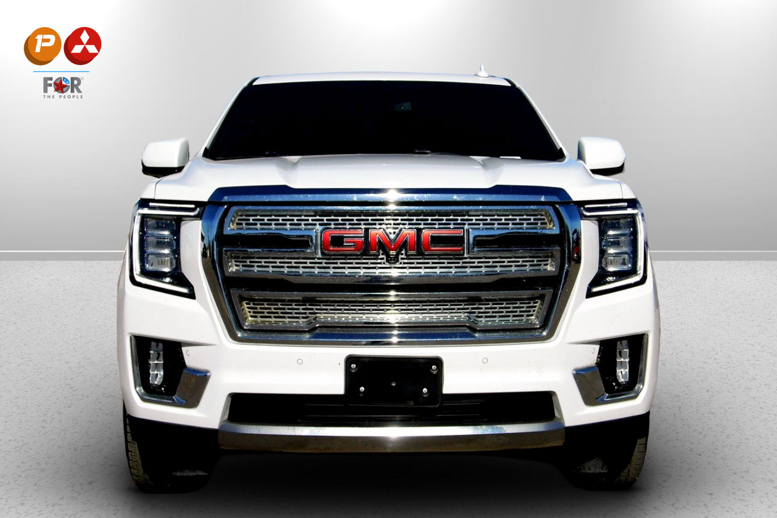 Used 2021 GMC Yukon SLT w/ SLT Premium Package image 3