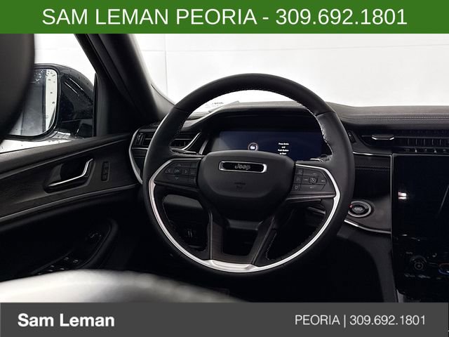 New 2025 Jeep Grand Cherokee Limited image 11