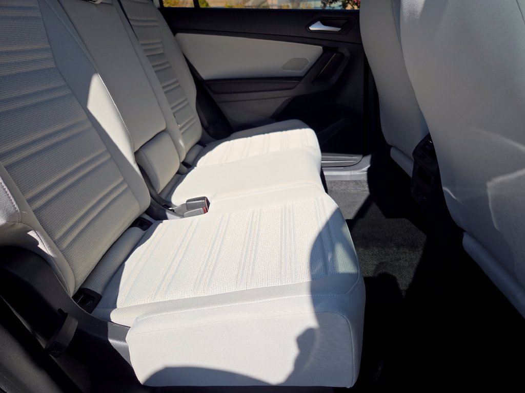 Used 2024 Volkswagen Tiguan S AWD/4WD image 30