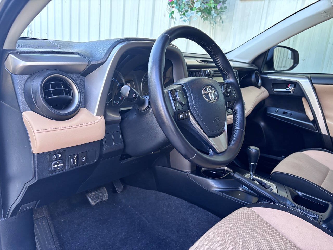 Used 2017 Toyota RAV4 XLE w/ Plus Special Value Package FWD image 9