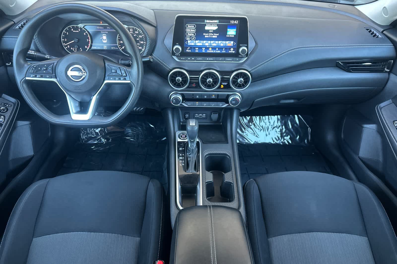 Used 2024 Nissan Sentra SV FWD image 3