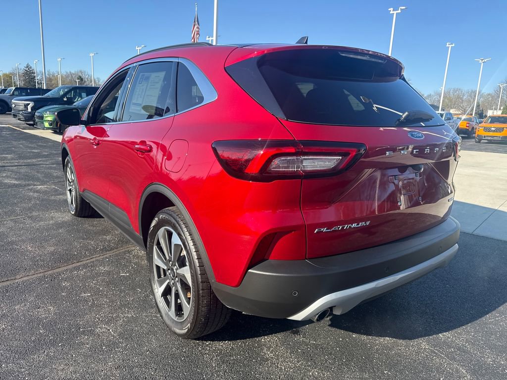 Used 2024 Ford Escape Platinum image 9