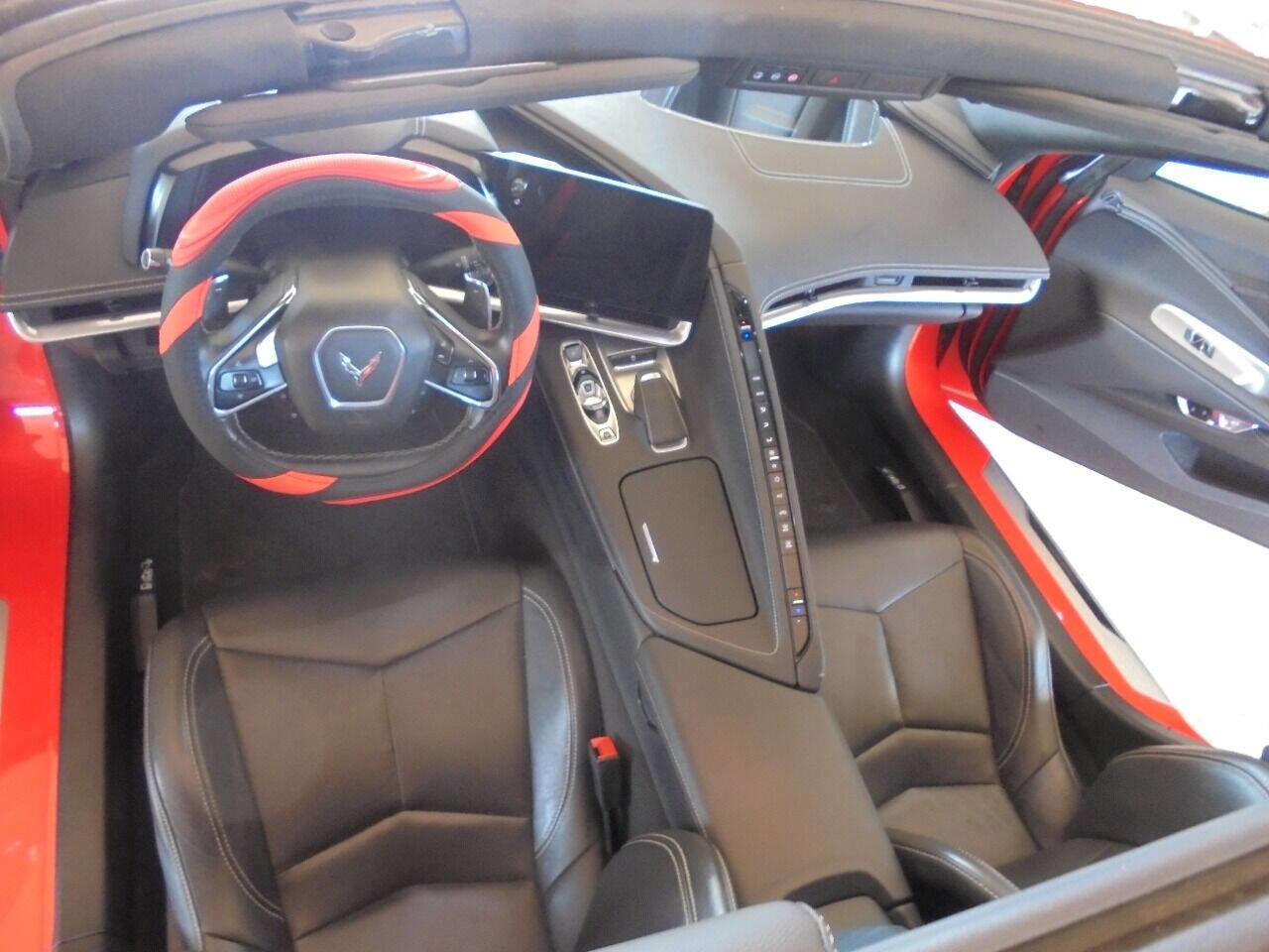 Used 2021 Chevrolet Corvette Stingray Coupe w/ 1LT image 7