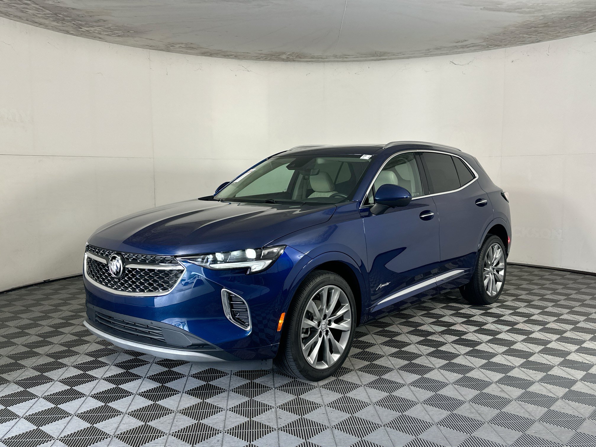 Used 2023 Buick Envision Avenir FWD image 7