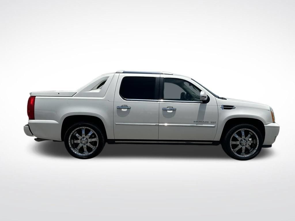 Used 2013 Cadillac Escalade EXT Premium AWD/4WD image 4