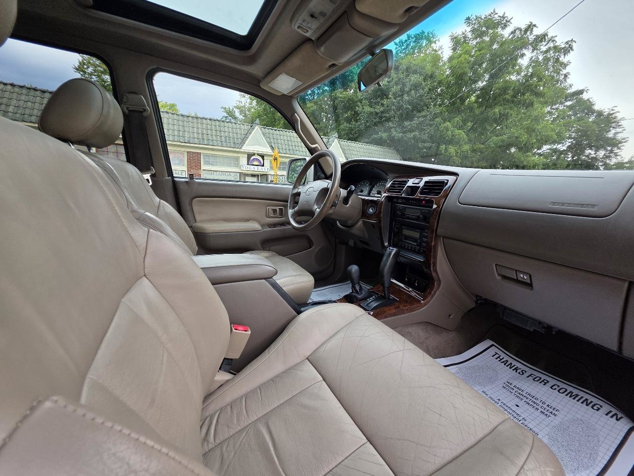 Used 1999 Toyota 4Runner Limited AWD/4WD image 32