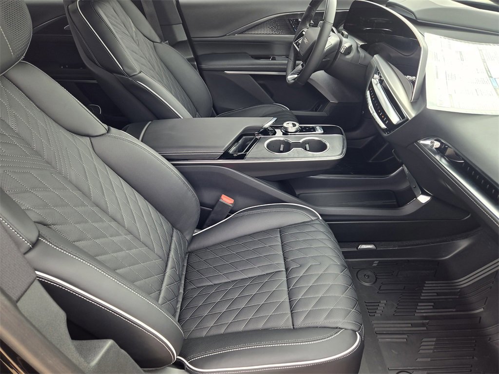 New 2026 Cadillac Lyriq V w/ LPO, Floor Liner Package image 15