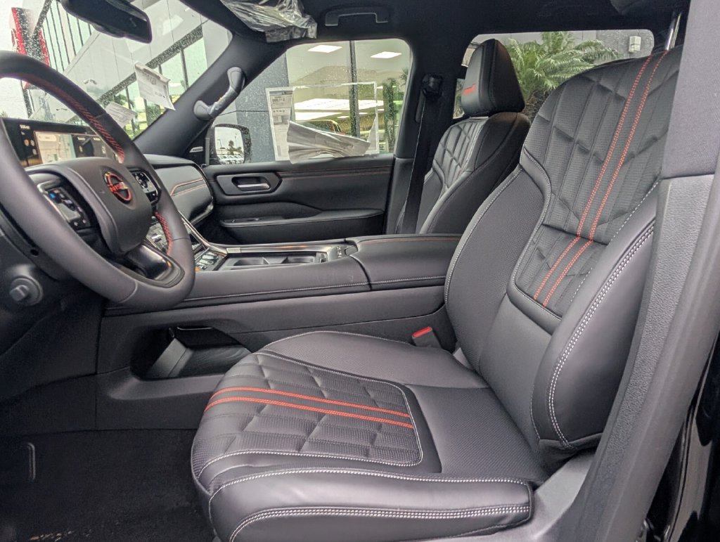New 2026 Nissan Armada PRO-4X AWD/4WD image 10