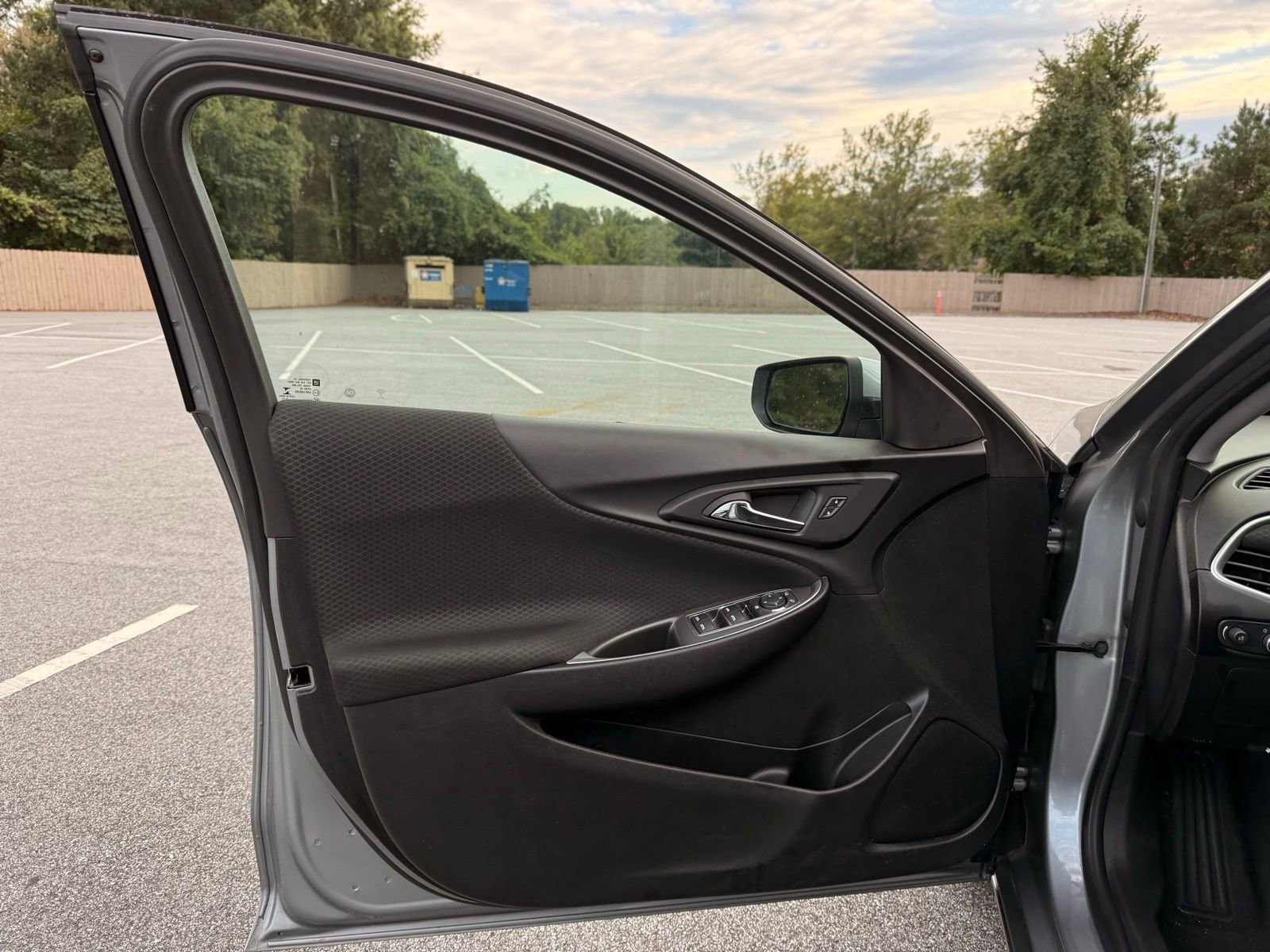 Used 2024 Chevrolet Malibu LT image 11