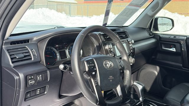 Used 2018 Toyota 4Runner TRD Off-Road Premium image 10