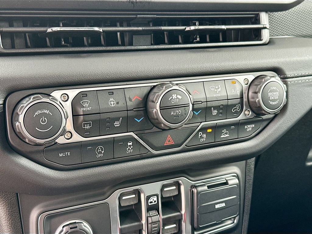New 2026 Jeep Gladiator Rubicon AWD/4WD image 22