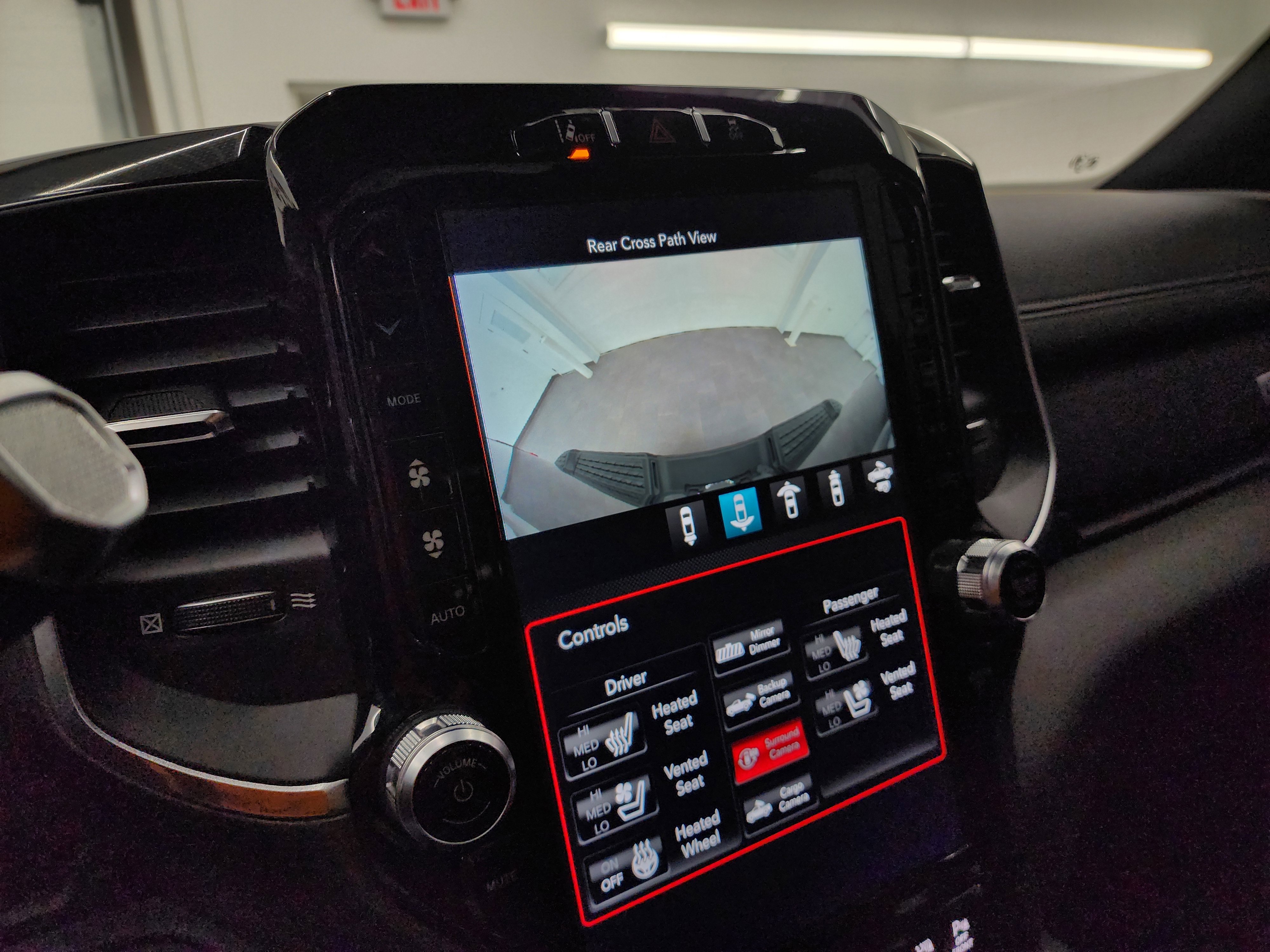 Used 2020 RAM 2500 Laramie image 19