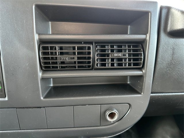 Used 2014 Chevrolet Express 3500 w/ Chrome Appearance Package image 22