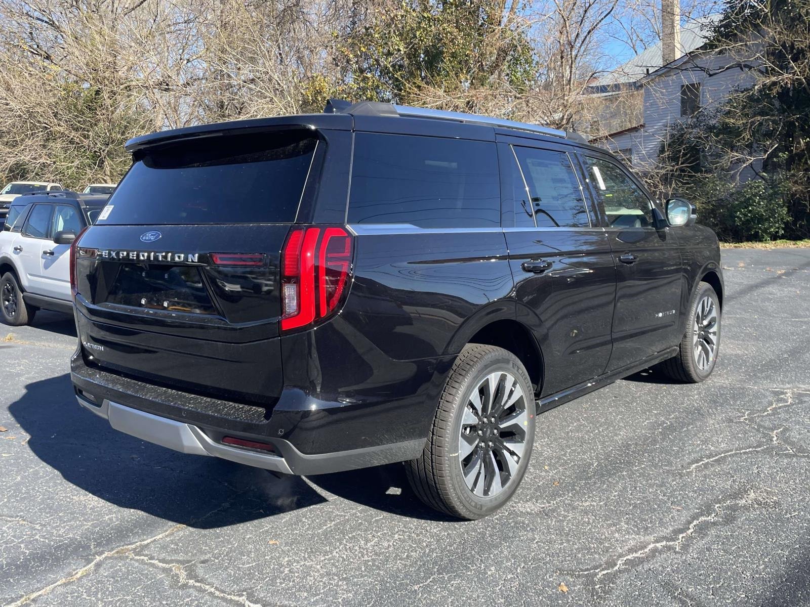New 2026 Ford Expedition Platinum w/ Driver's Package image 3