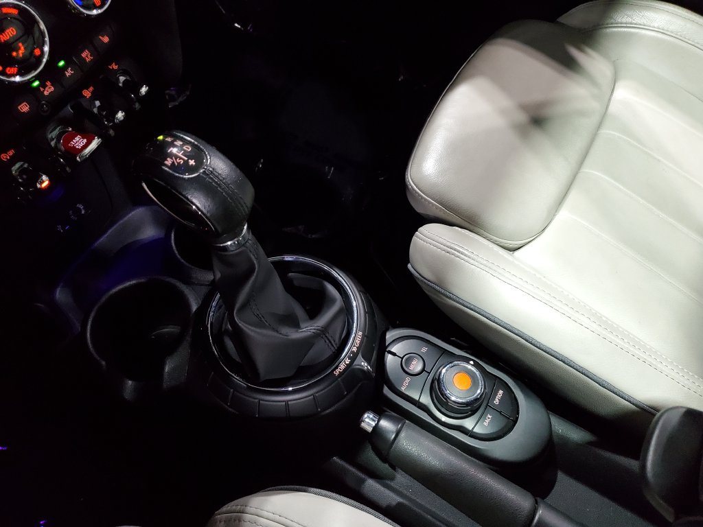 Used 2015 MINI Cooper S FWD image 29