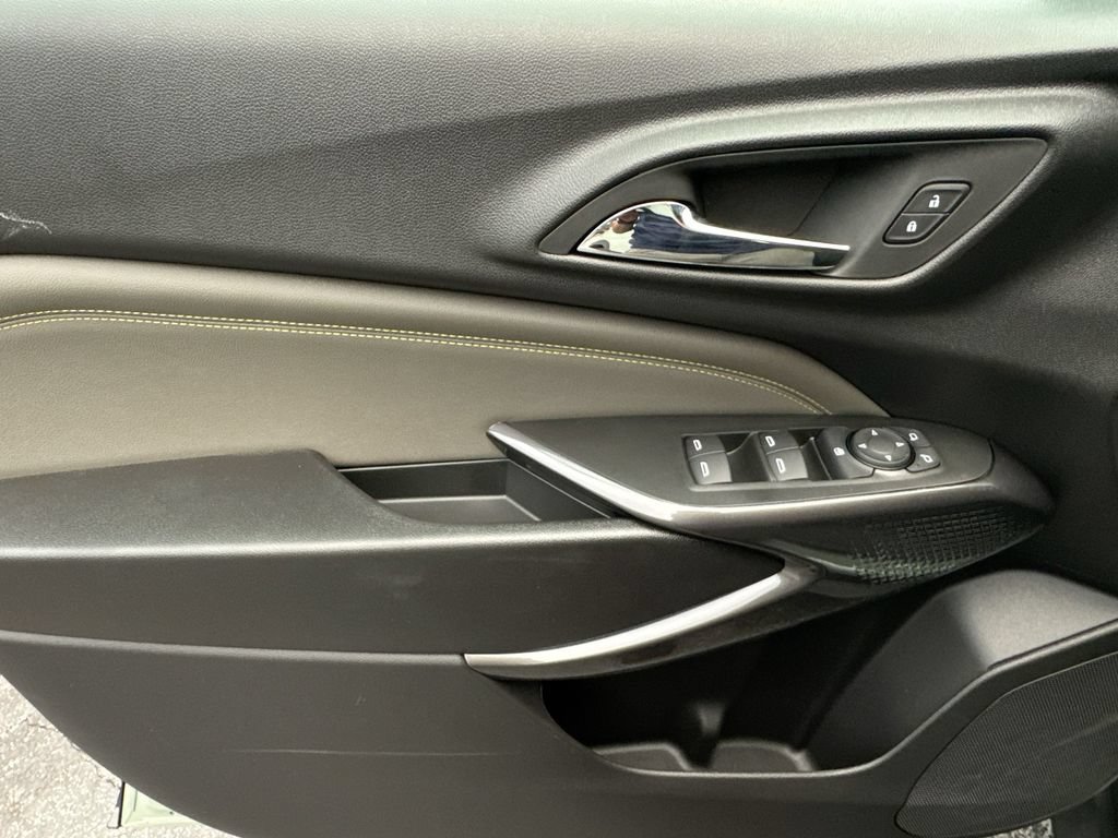 New 2026 Chevrolet Trax ACTIV w/ Driver Confidence Package FWD image 15