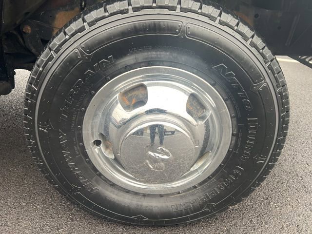 Used 2003 Dodge Ram 3500 Truck SLT image 38