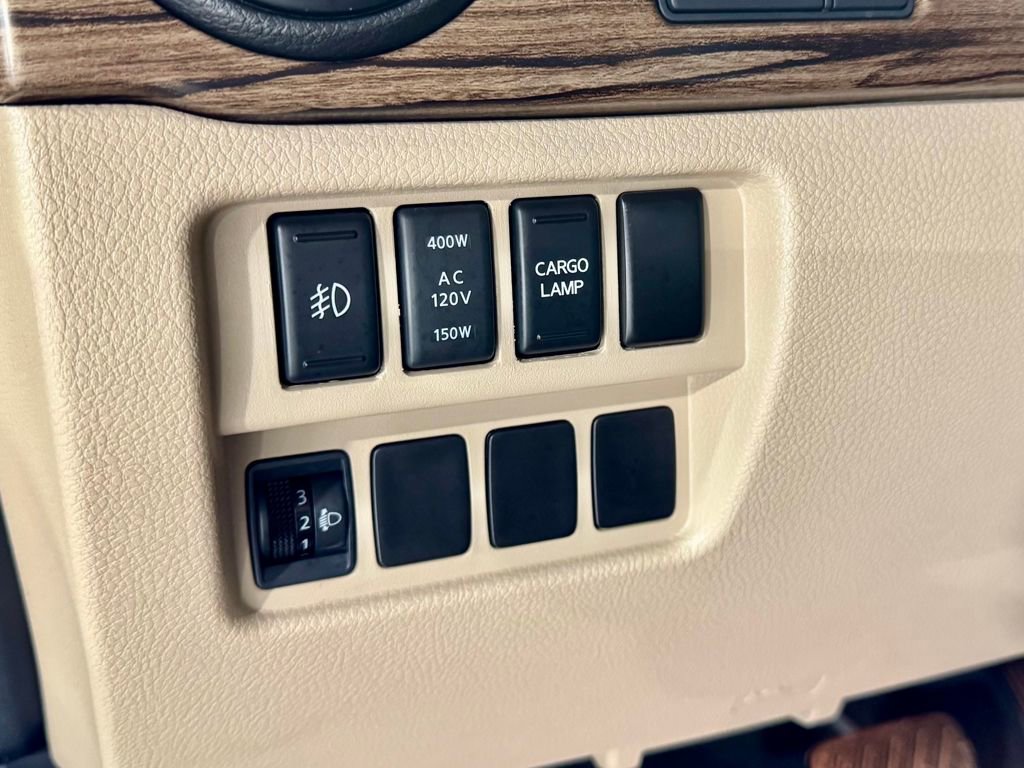 Used 2016 Nissan Titan SL image 34