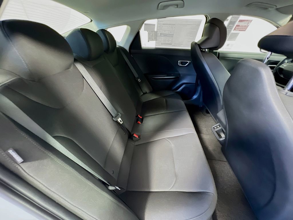 New 2026 Kia K4 LX image 20