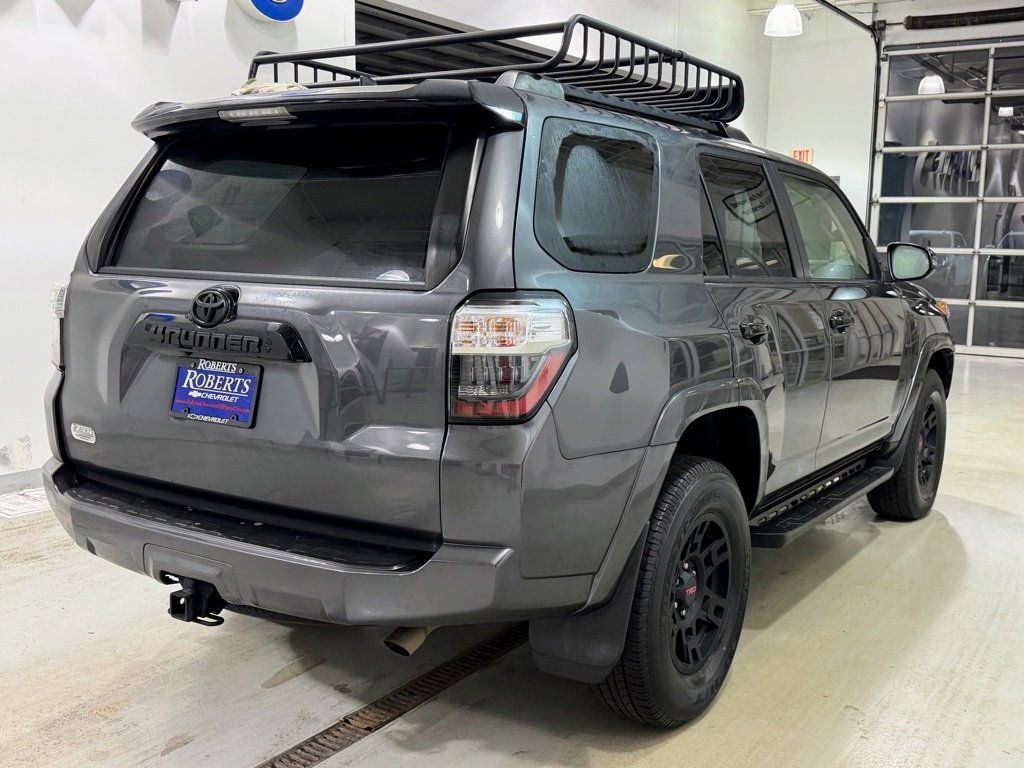 Used 2021 Toyota 4Runner Venture w/ Moonroof Package image 3