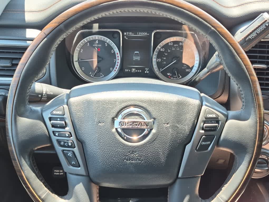 Used 2017 Nissan Titan Platinum Reserve AWD/4WD image 17