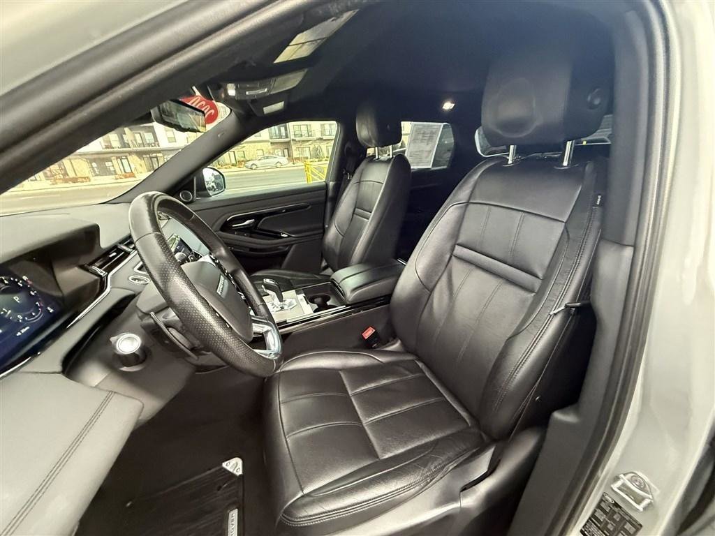 Used 2020 Land Rover Range Rover Evoque R-Dynamic SE image 20