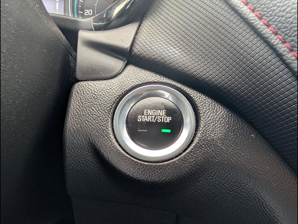 Used 2022 Chevrolet Equinox RS image 8