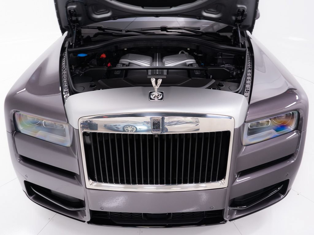 Used 2024 Rolls-Royce Cullinan w/ Cullinan Package AWD/4WD image 55