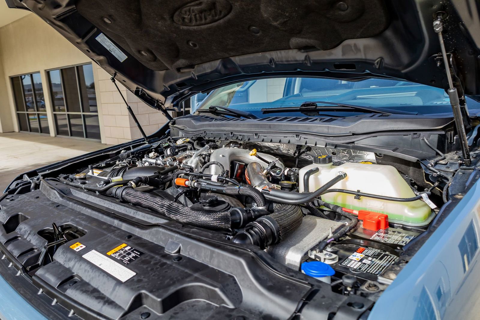 Used 2023 Ford F350 Limited w/ FX4 Off-Road Package image 40