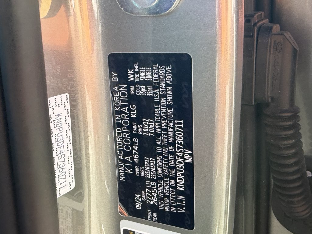Certified 2025 Kia Sportage LX FWD image 28