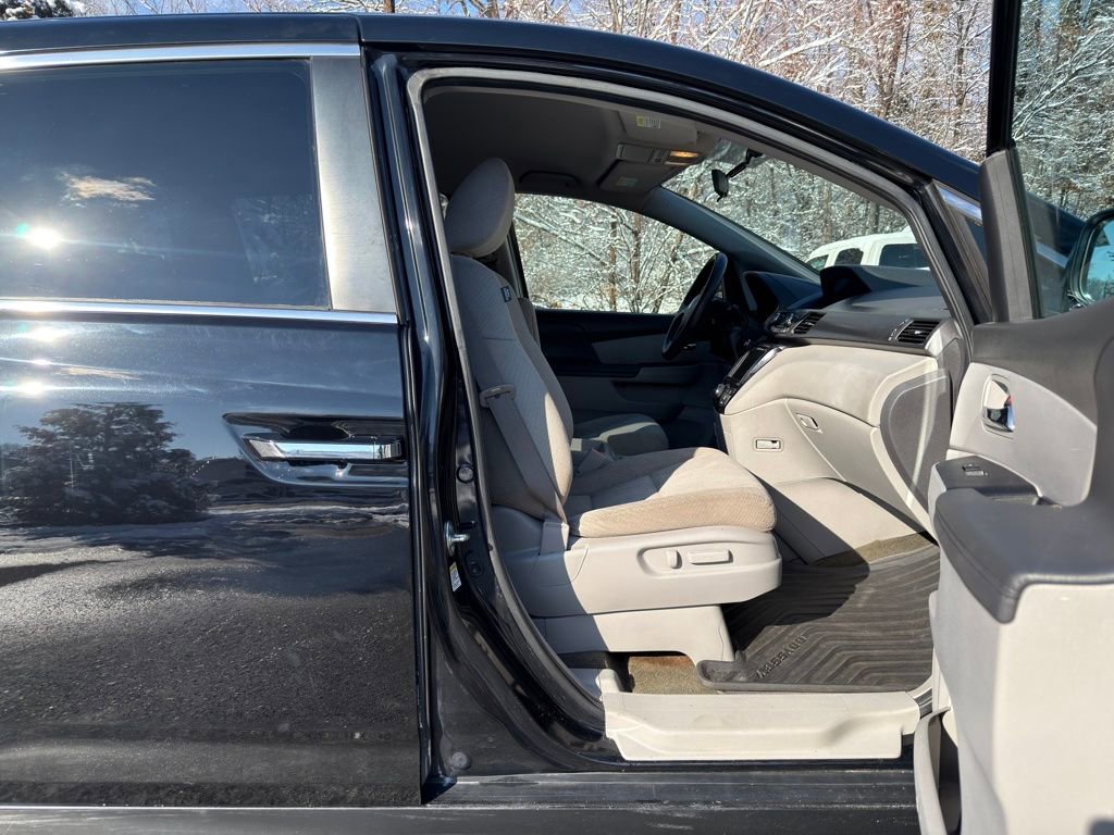 Used 2014 Honda Odyssey EX image 23