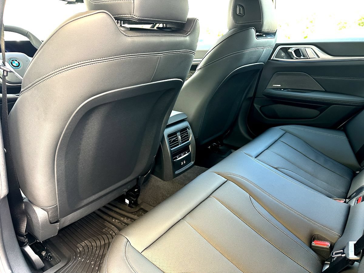 New 2026 BMW i4 eDrive40 w/ Premium Package RWD image 16