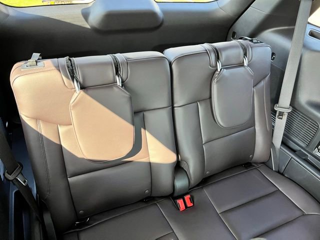 New 2026 Ford Explorer Platinum image 21