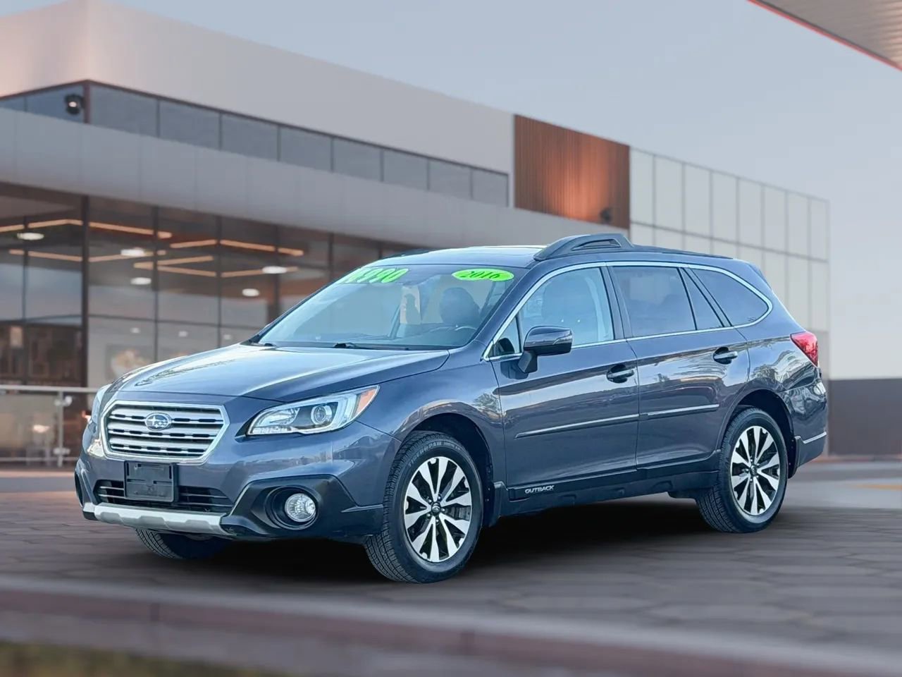 Used 2016 Subaru Outback 2.5i Limited AWD/4WD image 5