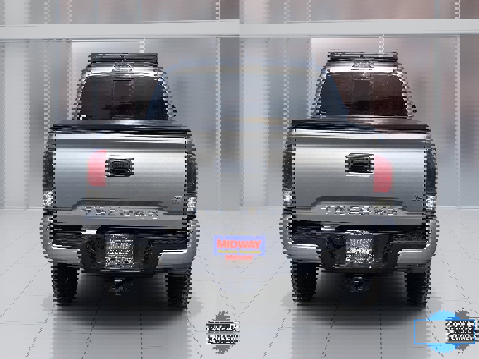 Used 2021 Toyota Tacoma TRD Off-Road w/ Technology Package image 5