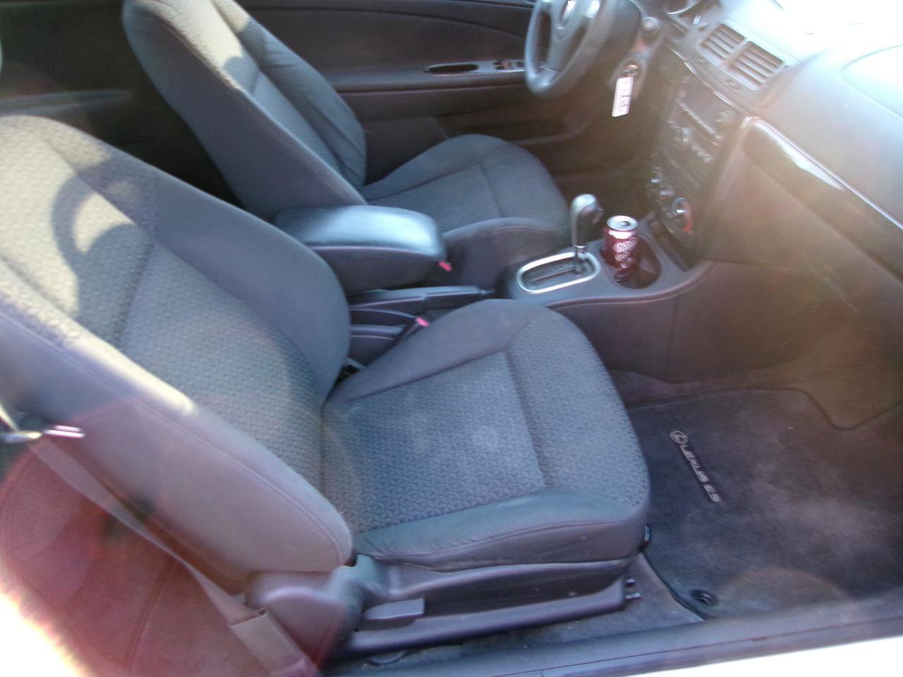 Used 2007 Pontiac G5 FWD image 6