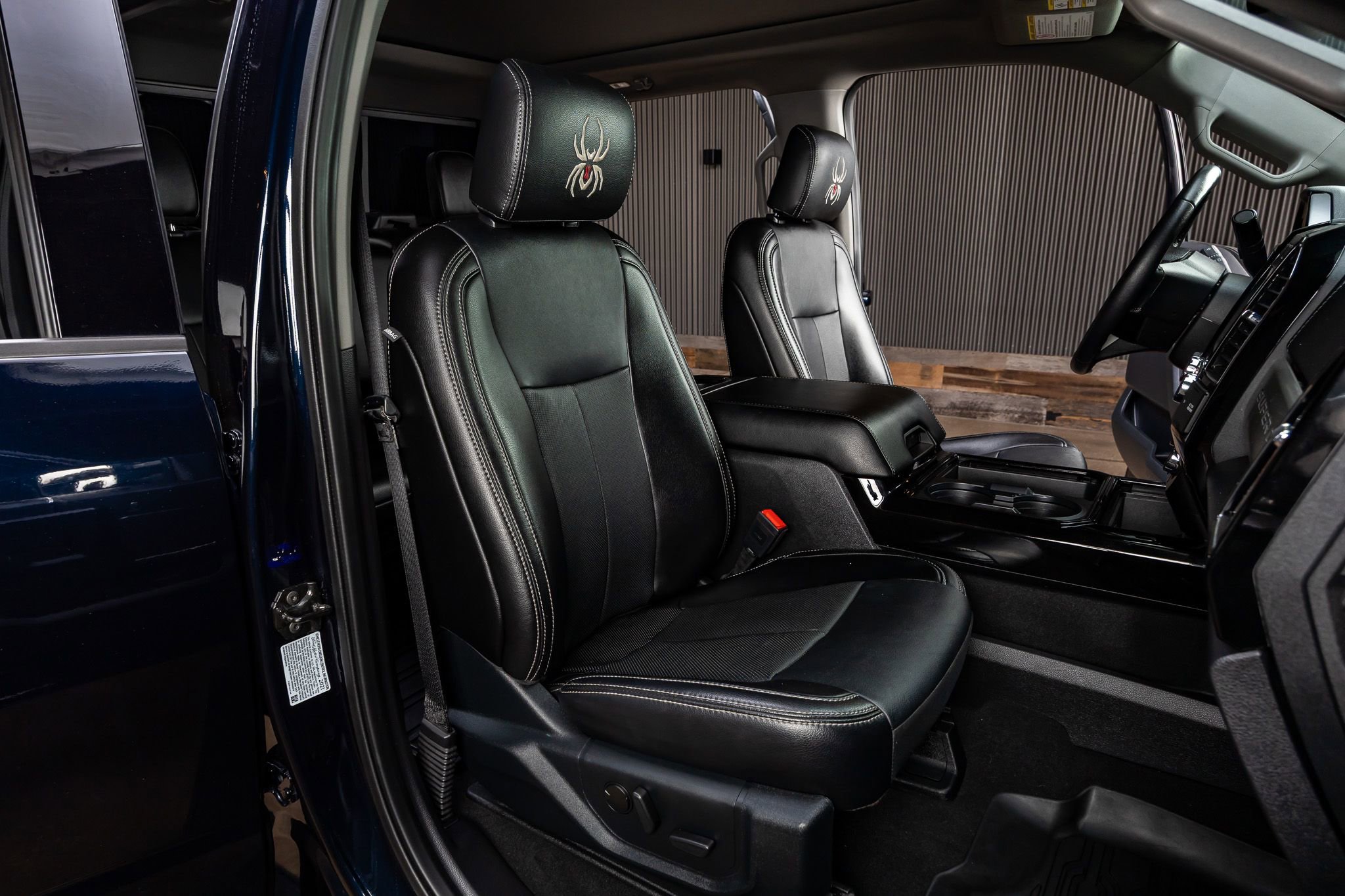 Used 2021 Ford F250 Lariat w/ Lariat Ultimate Package image 30