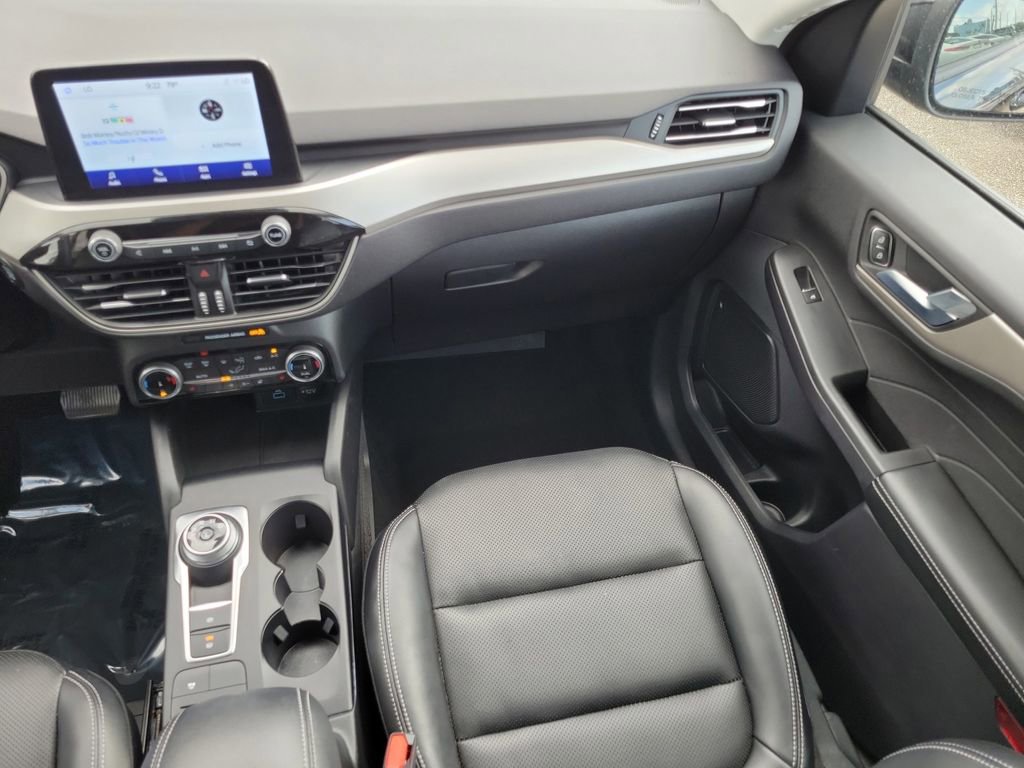 Used 2022 Ford Escape SEL image 19