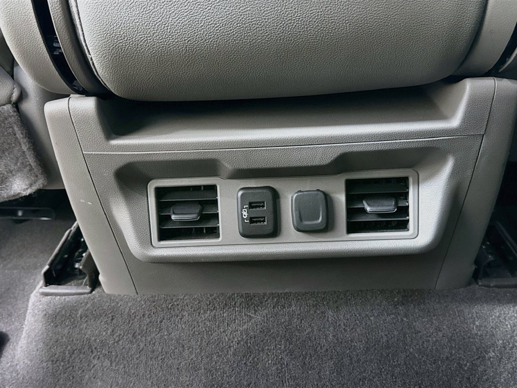 Used 2019 Chevrolet Silverado 1500 LTZ RWD image 29