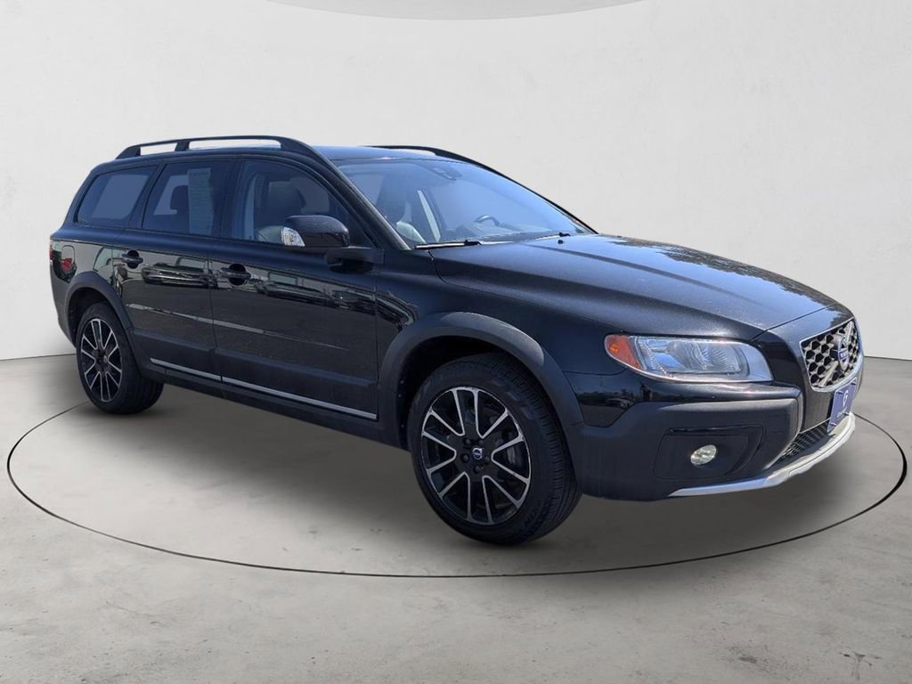 Used 2016 Volvo XC70 T5 Premier w/ Proximity Package AWD/4WD image 3