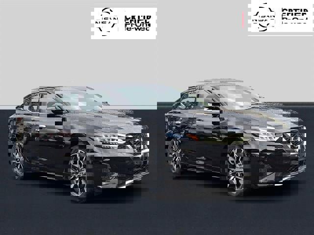 Used 2022 Nissan Maxima SV w/ Floor Mat Group image 1