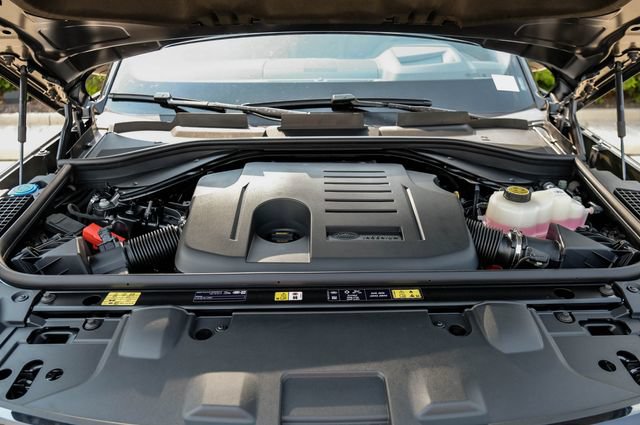 New 2026 Land Rover Range Rover SE AWD/4WD image 58