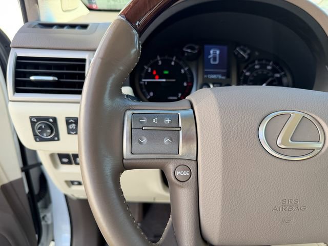 Used 2016 Lexus GX 460 w/ Premium Package image 20