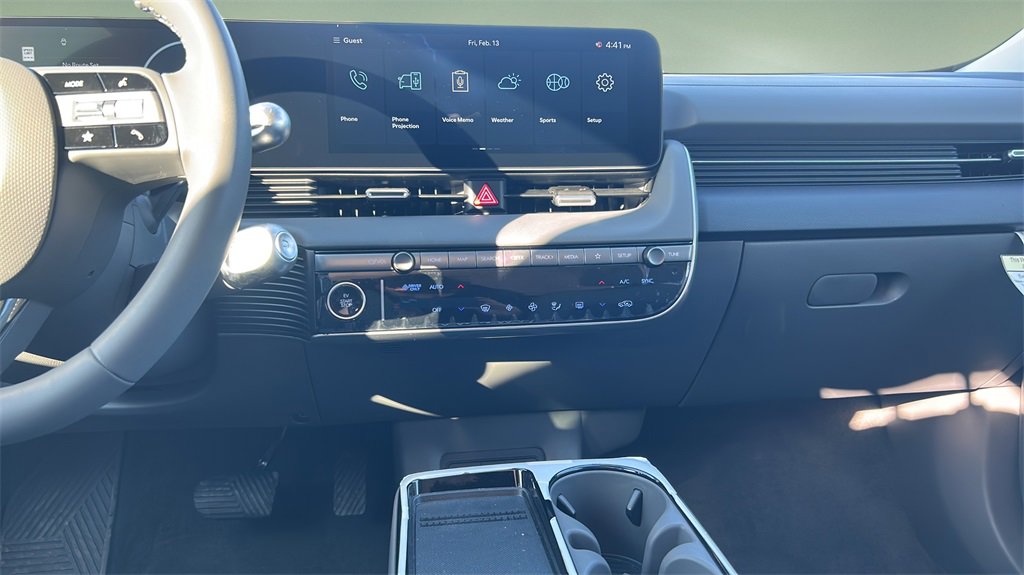 Certified 2025 Hyundai Ioniq 5 SE image 23