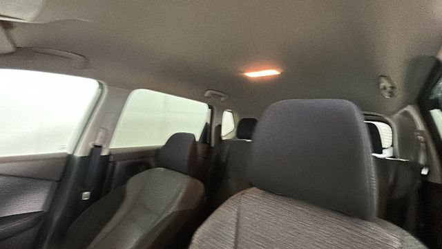 Used 2021 Nissan Rogue S FWD image 13