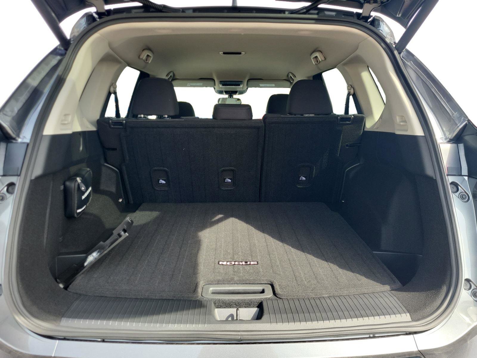 New 2026 Nissan Rogue SV w/ Cold Weather Package image 5