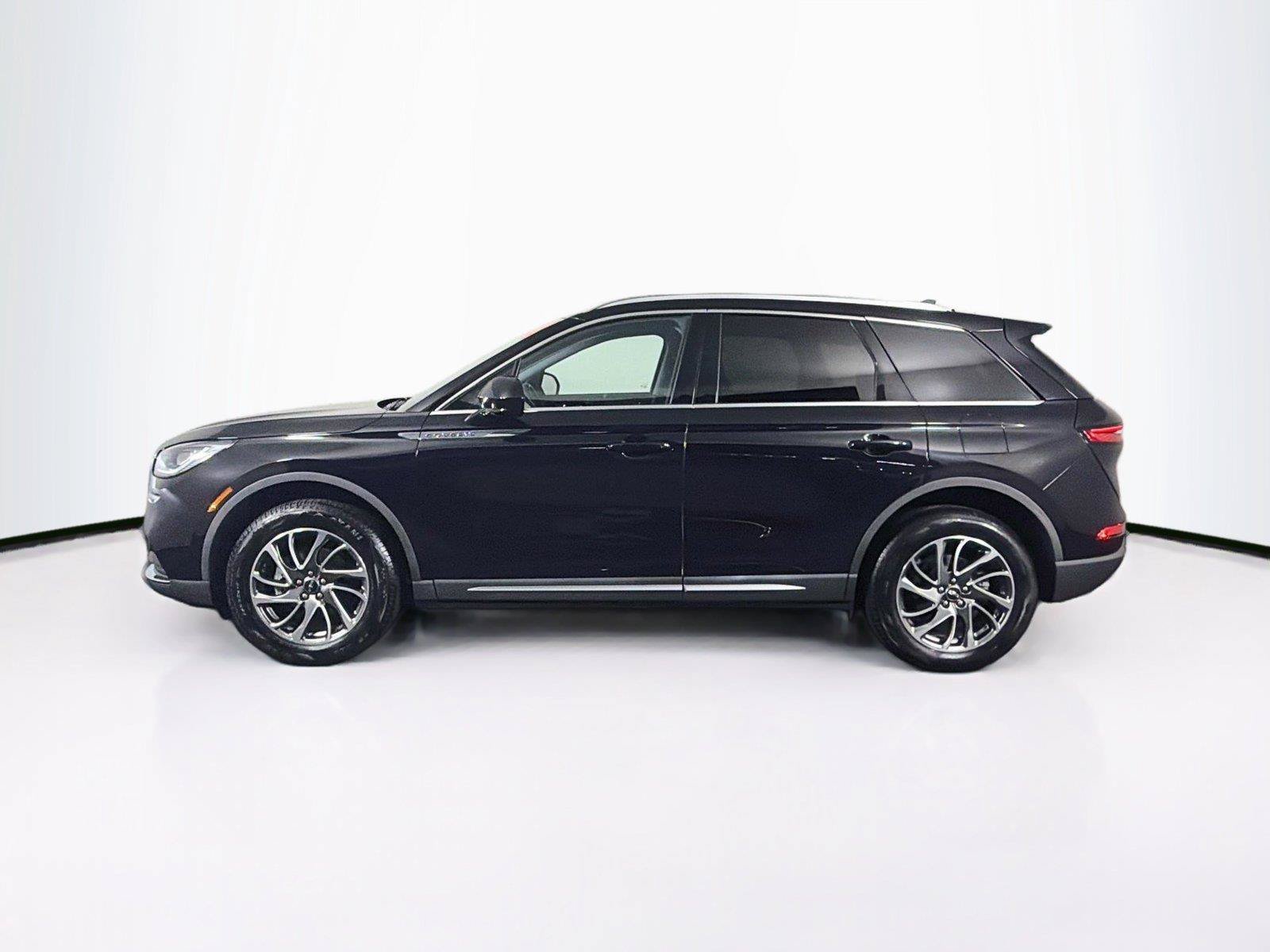Used 2022 Lincoln Corsair AWD w/ Equipment Group 101A image 8
